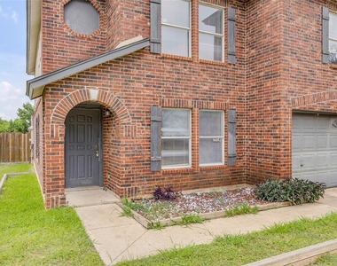 2514 Byfield Dr - Photo Thumbnail 2