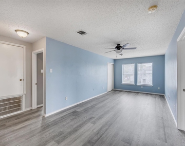 2514 Byfield Dr - Photo Thumbnail 25