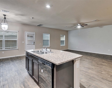 14910 Jolynn St - Photo Thumbnail 5