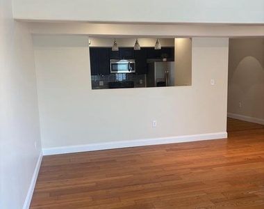 765 Washington Boulevard - Photo Thumbnail 5