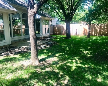 7715 Elkhorn Mountain Trl - Photo Thumbnail 23