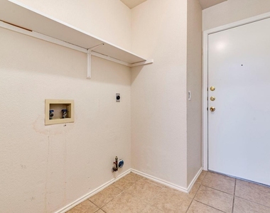 7715 Elkhorn Mountain Trl - Photo Thumbnail 20