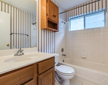7715 Elkhorn Mountain Trl - Photo Thumbnail 17