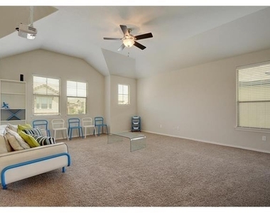 9936 Milla Cir - Photo Thumbnail 10