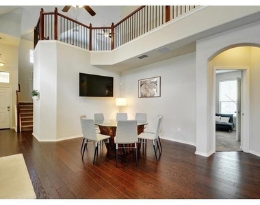 9936 Milla Cir - Photo Thumbnail 3