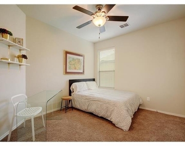 9936 Milla Cir - Photo Thumbnail 19