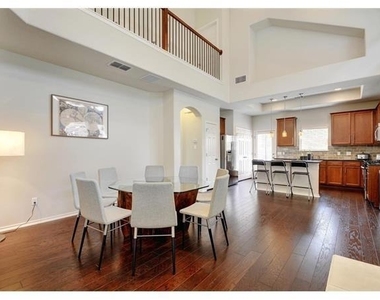 9936 Milla Cir - Photo Thumbnail 2