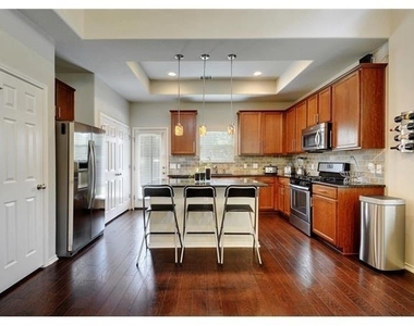 9936 Milla Cir - Photo Thumbnail 9