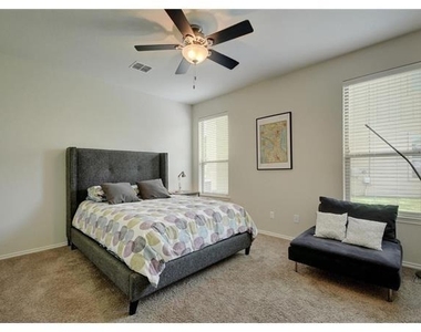 9936 Milla Cir - Photo Thumbnail 13