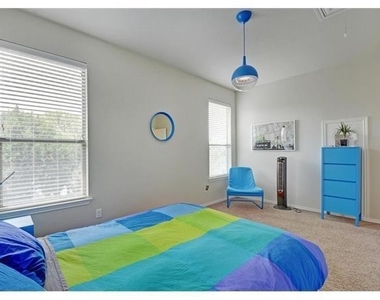 9936 Milla Cir - Photo Thumbnail 18