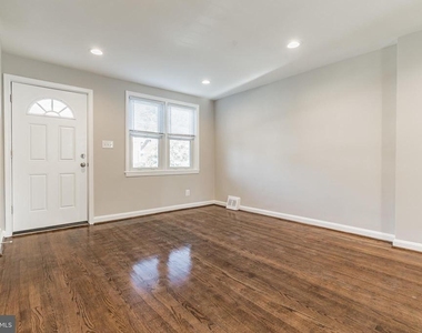 413 Rogers Avenue - Photo Thumbnail 11