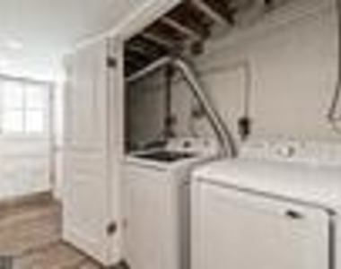413 Rogers Avenue - Photo Thumbnail 18
