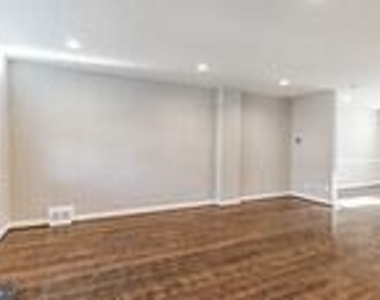 413 Rogers Avenue - Photo Thumbnail 4