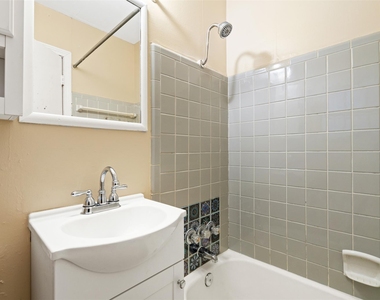 1911 W 38th Street - Photo Thumbnail 19