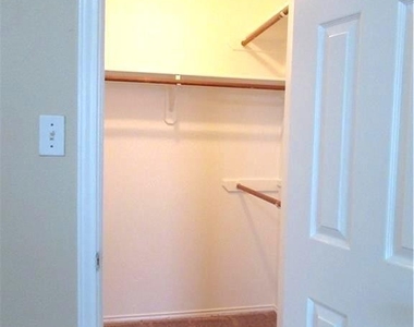 4723 Castleman Dr - Photo Thumbnail 21