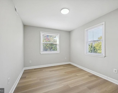 1640 L Street Ne - Photo Thumbnail 7