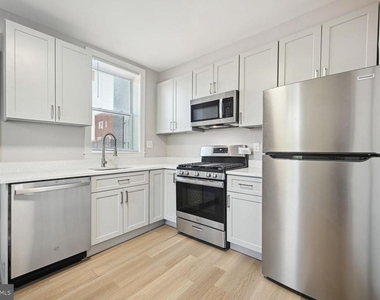 1640 L Street Ne - Photo Thumbnail 2