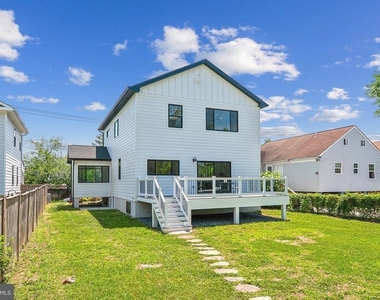 3108 Adams Street Ne - Photo Thumbnail 22