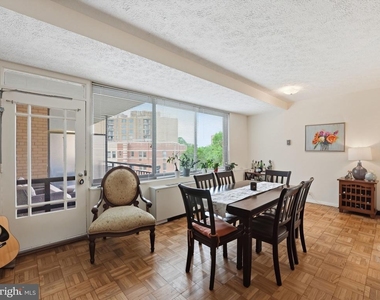 4740 Connecticut Avenue Nw - Photo Thumbnail 5