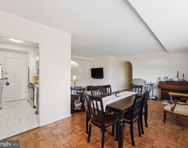 4740 Connecticut Avenue Nw - Photo Thumbnail 7