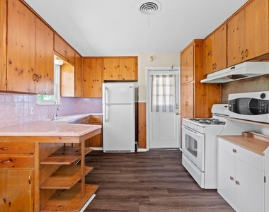 5118 Waterbrook Dr - Photo Thumbnail 11