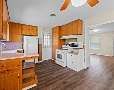 5118 Waterbrook Dr - Photo Thumbnail 10