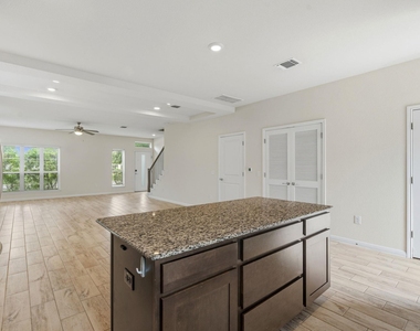 5813 Charles Merle Dr - Photo Thumbnail 20