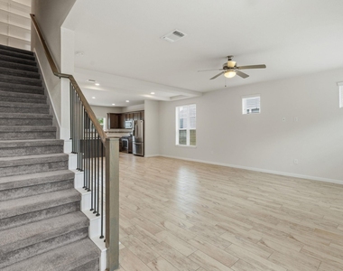 5813 Charles Merle Dr - Photo Thumbnail 6