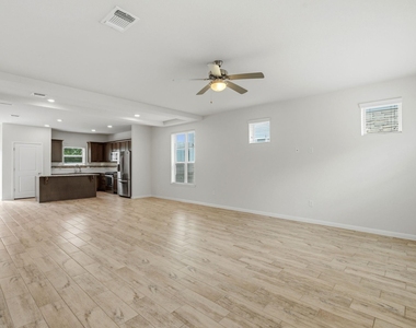 5813 Charles Merle Dr - Photo Thumbnail 23