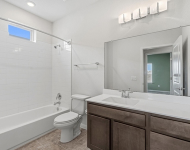 5813 Charles Merle Dr - Photo Thumbnail 14