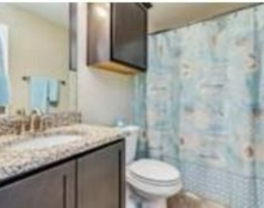18416 Friendship Hill Dr - Photo Thumbnail 12