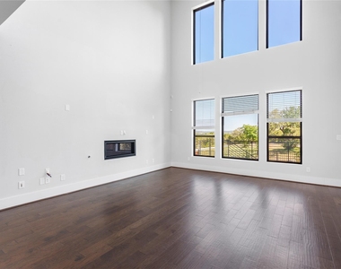 16100 Sydney Carol Ln - Photo Thumbnail 8