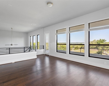 16100 Sydney Carol Ln - Photo Thumbnail 24