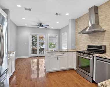 5338 41st Street Nw - Photo Thumbnail 6