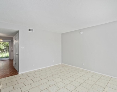 5800 Belmoor Dr - Photo Thumbnail 1
