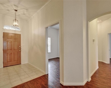 2624 Century Park Blvd - Photo Thumbnail 9