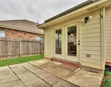 2624 Century Park Blvd - Photo Thumbnail 27