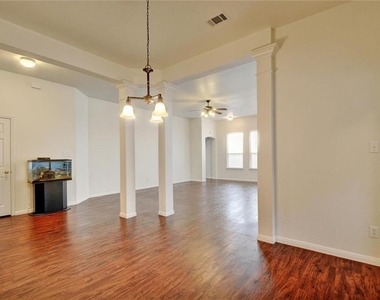 2624 Century Park Blvd - Photo Thumbnail 8