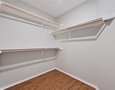 9602 Nightjar Dr - Photo Thumbnail 18