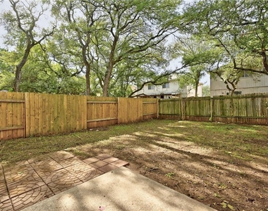 9602 Nightjar Dr - Photo Thumbnail 22