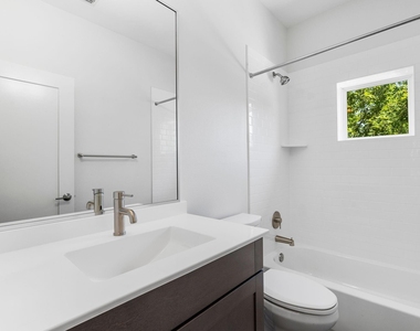 2101 Montopolis Dr - Photo Thumbnail 30