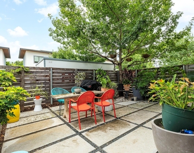 2101 Montopolis Dr - Photo Thumbnail 33
