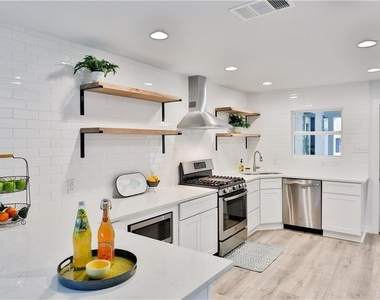 5204 Ledesma Rd - Photo Thumbnail 10