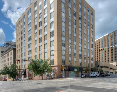 710 Colorado St - Photo Thumbnail 23