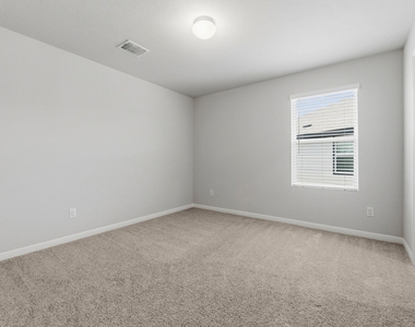 905 Palo Brea Loop - Photo Thumbnail 20