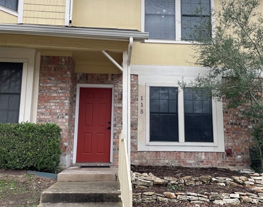 11901 Swearingen Dr - Photo Thumbnail 1