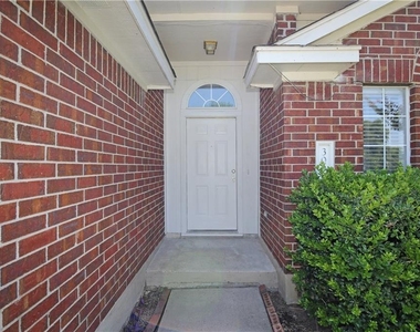 309 Country Aire Dr - Photo Thumbnail 3