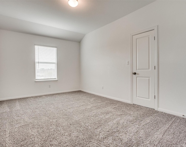 12213 Coronilla Bnd - Photo Thumbnail 10