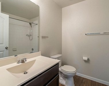 3304 Ortman Dr - Photo Thumbnail 14
