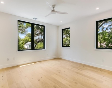 4515 Jinx Ave - Photo Thumbnail 19